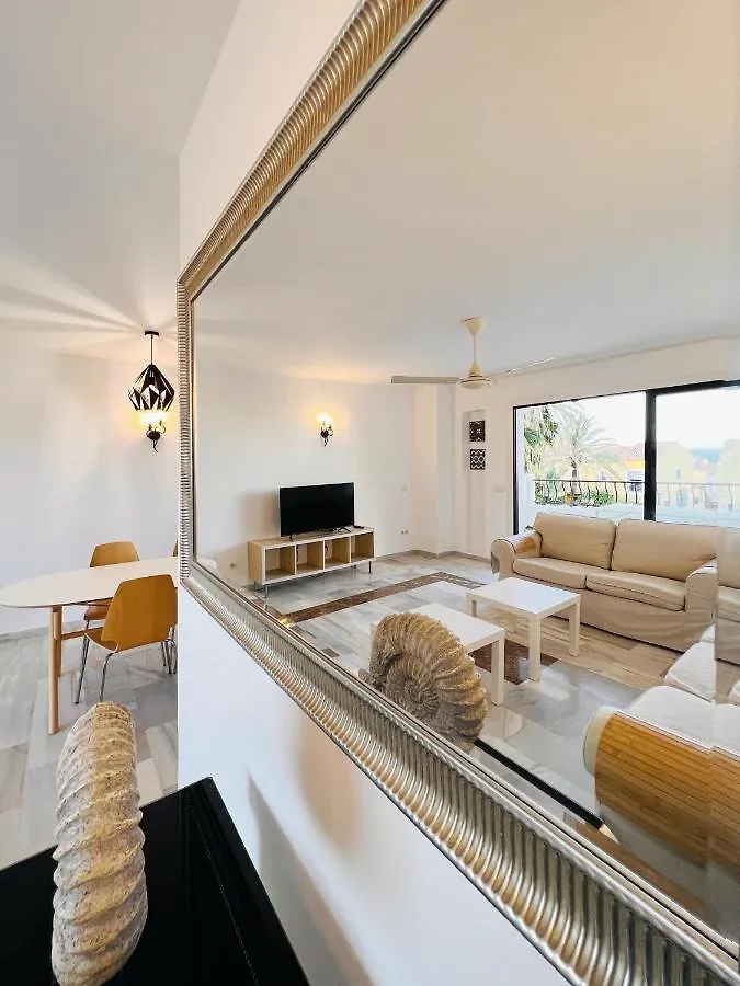 Renovated Apartment With Sea Views And Pool With Private Parking Mijas